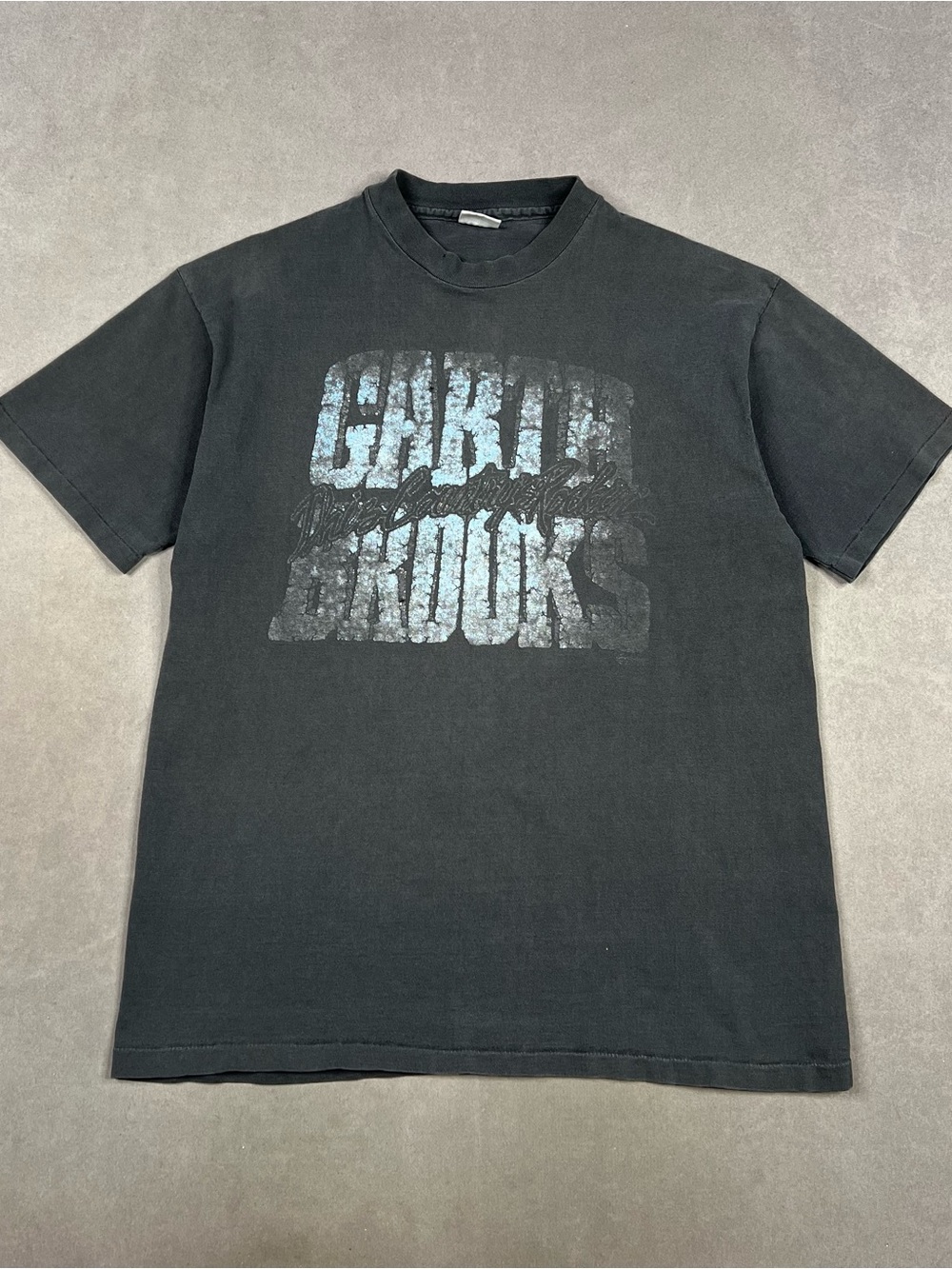 Vintage Garth Brooks Black Short-Sleeve Tee with Faded Blue Graphic
